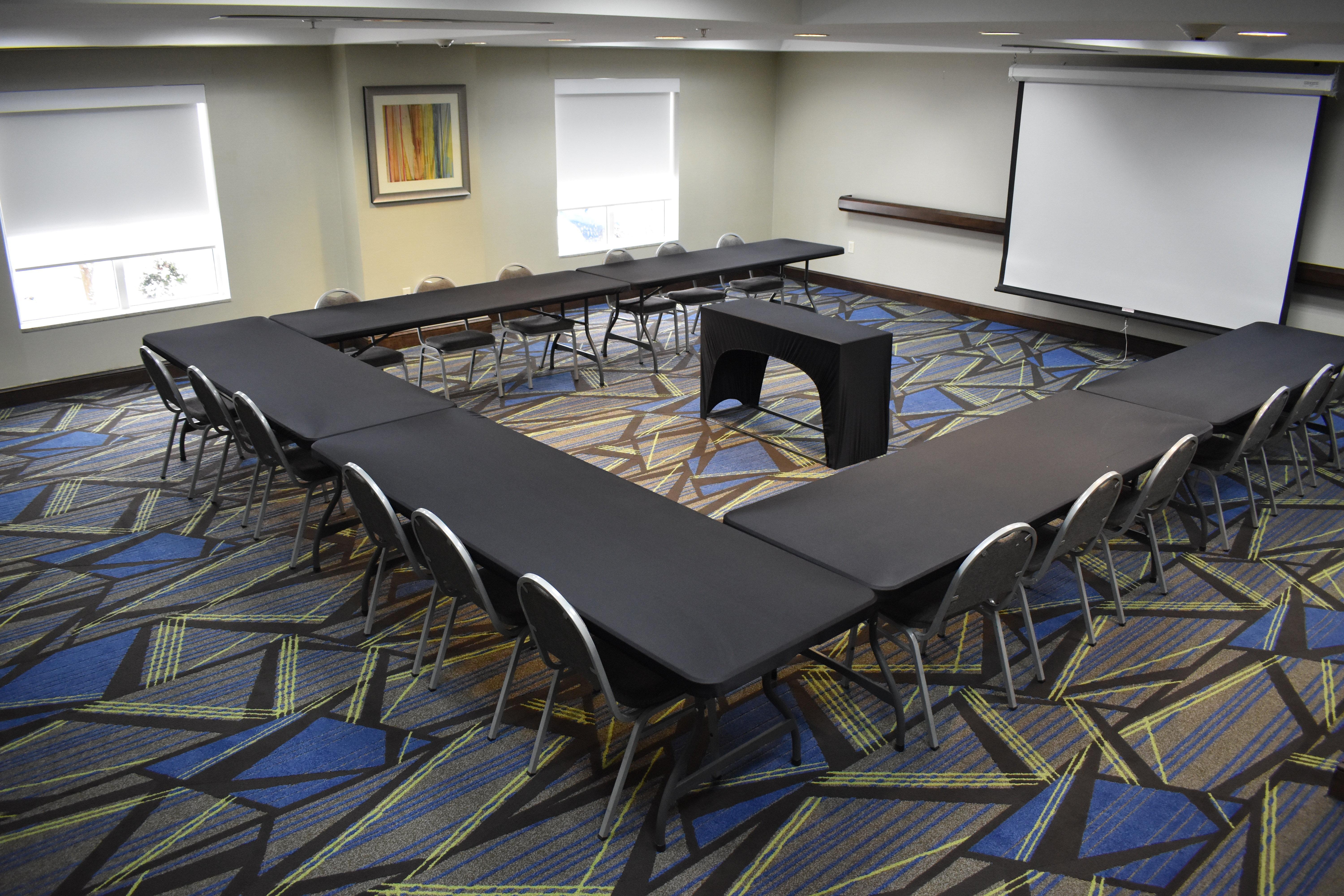 Holiday Inn Express & Suites Caryville By Ihg Exterior foto