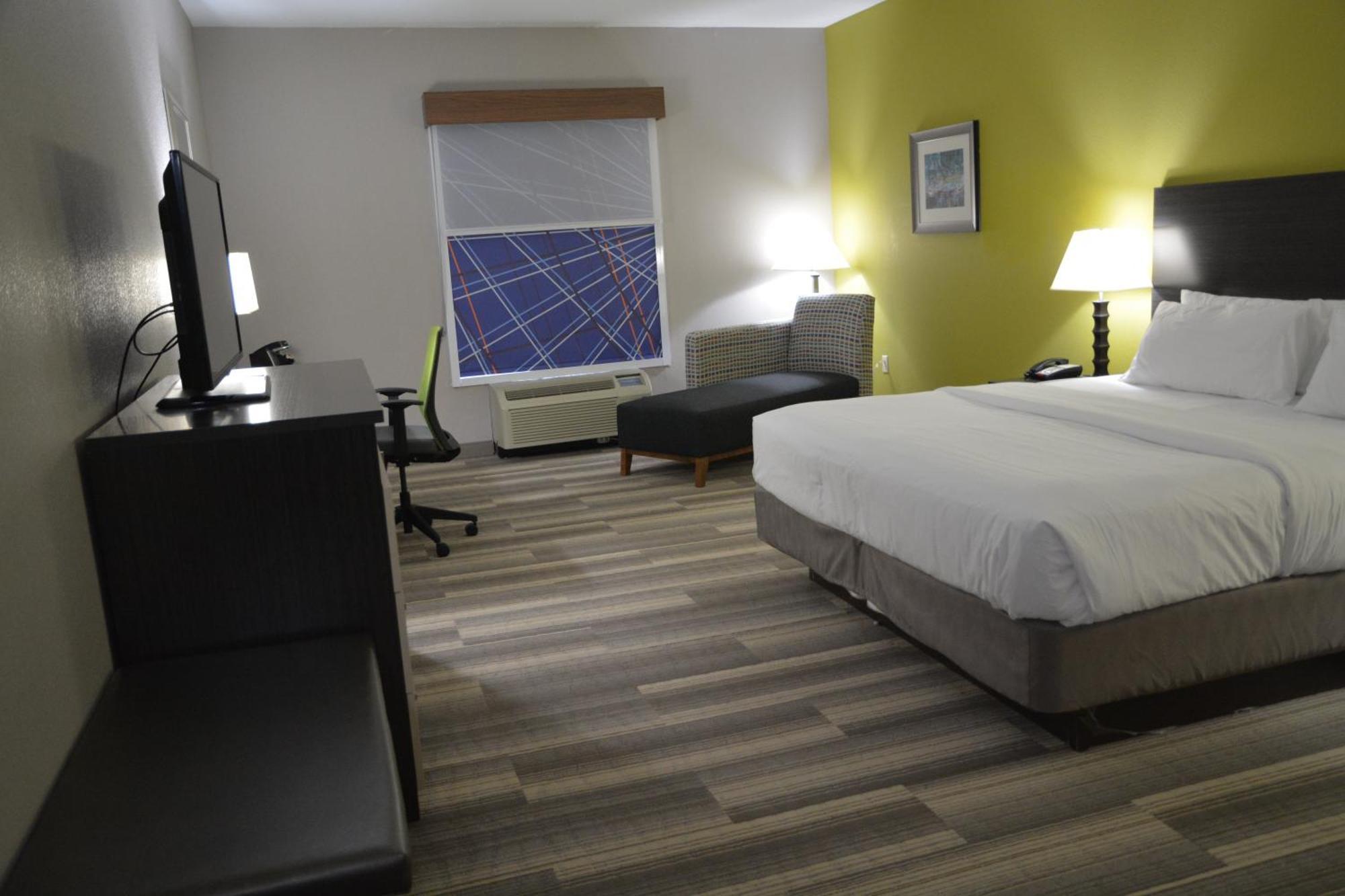 Holiday Inn Express & Suites Caryville By Ihg Exterior foto